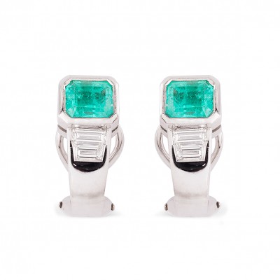 Pendientes esmeralda baguette
