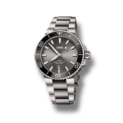 Oris Aquis Titanium Date