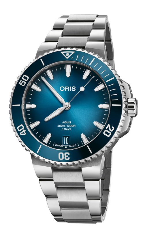 Aquis Date Calibre 400 - 43.50 mm
