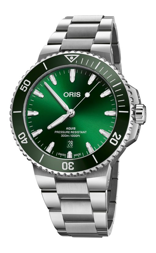 Aquis Date - 43.50 mm