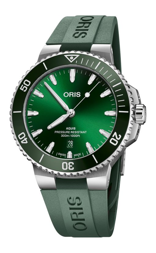 Aquis Date - 43.50 mm